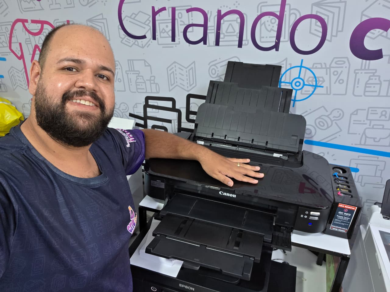 Lucas Santos com a Canon IX 6810 (A3+)